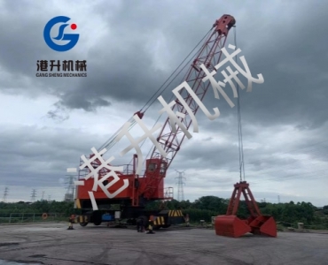 碼頭（tóu）吊機